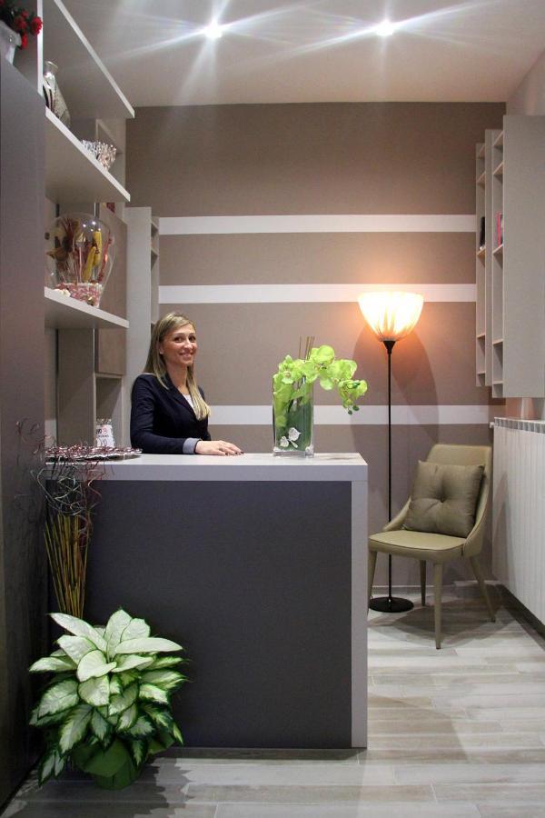 Bed and Breakfast Relais Marlene Avezzano Esterno foto