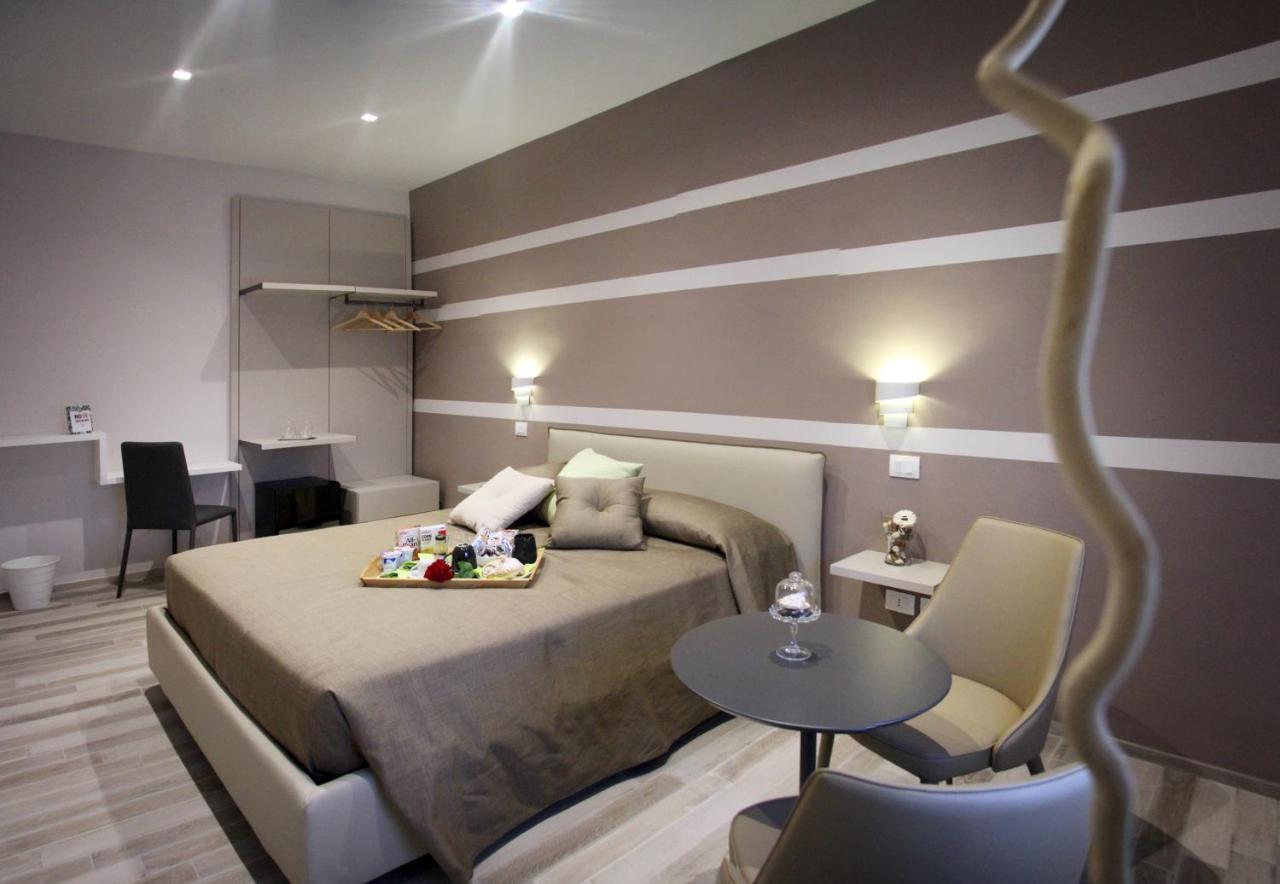 Bed and Breakfast Relais Marlene Avezzano Esterno foto