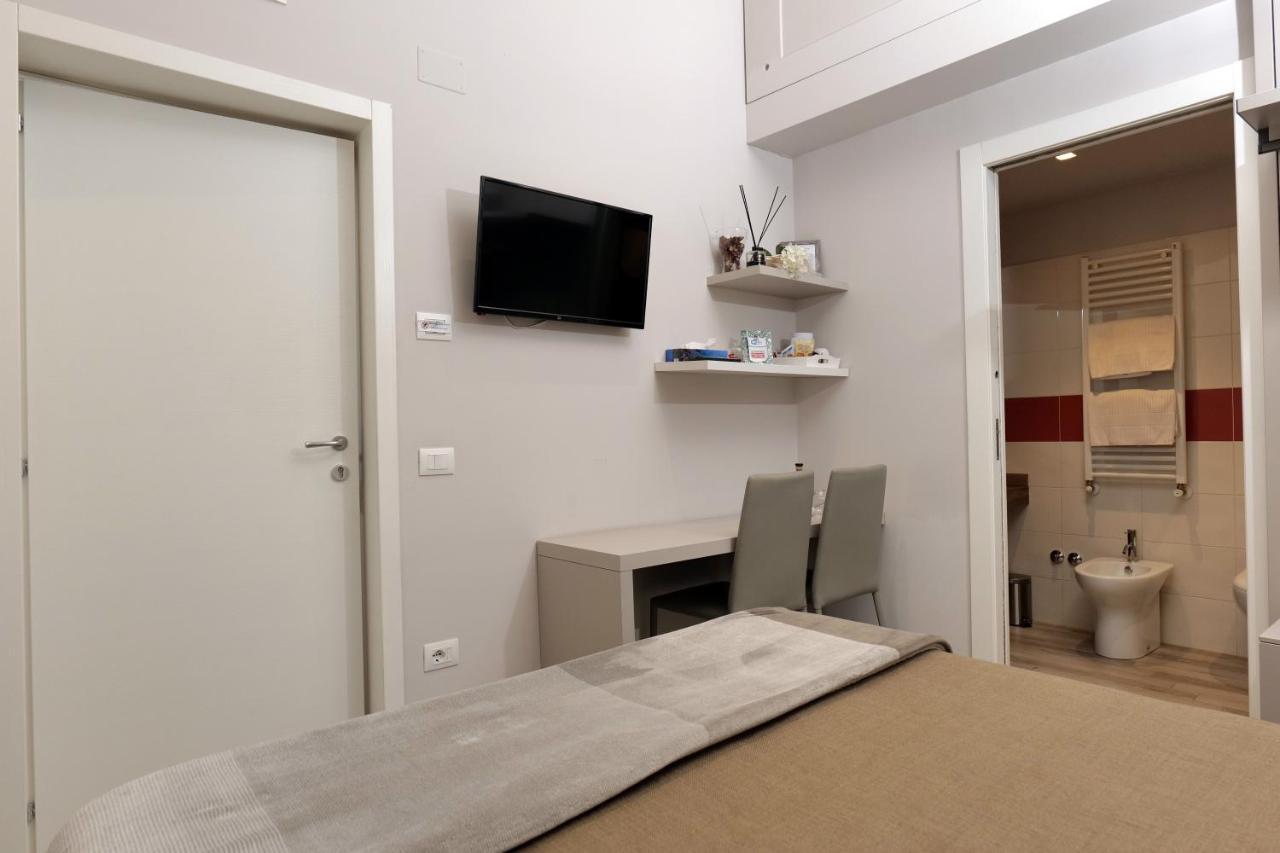 Bed and Breakfast Relais Marlene Avezzano Esterno foto