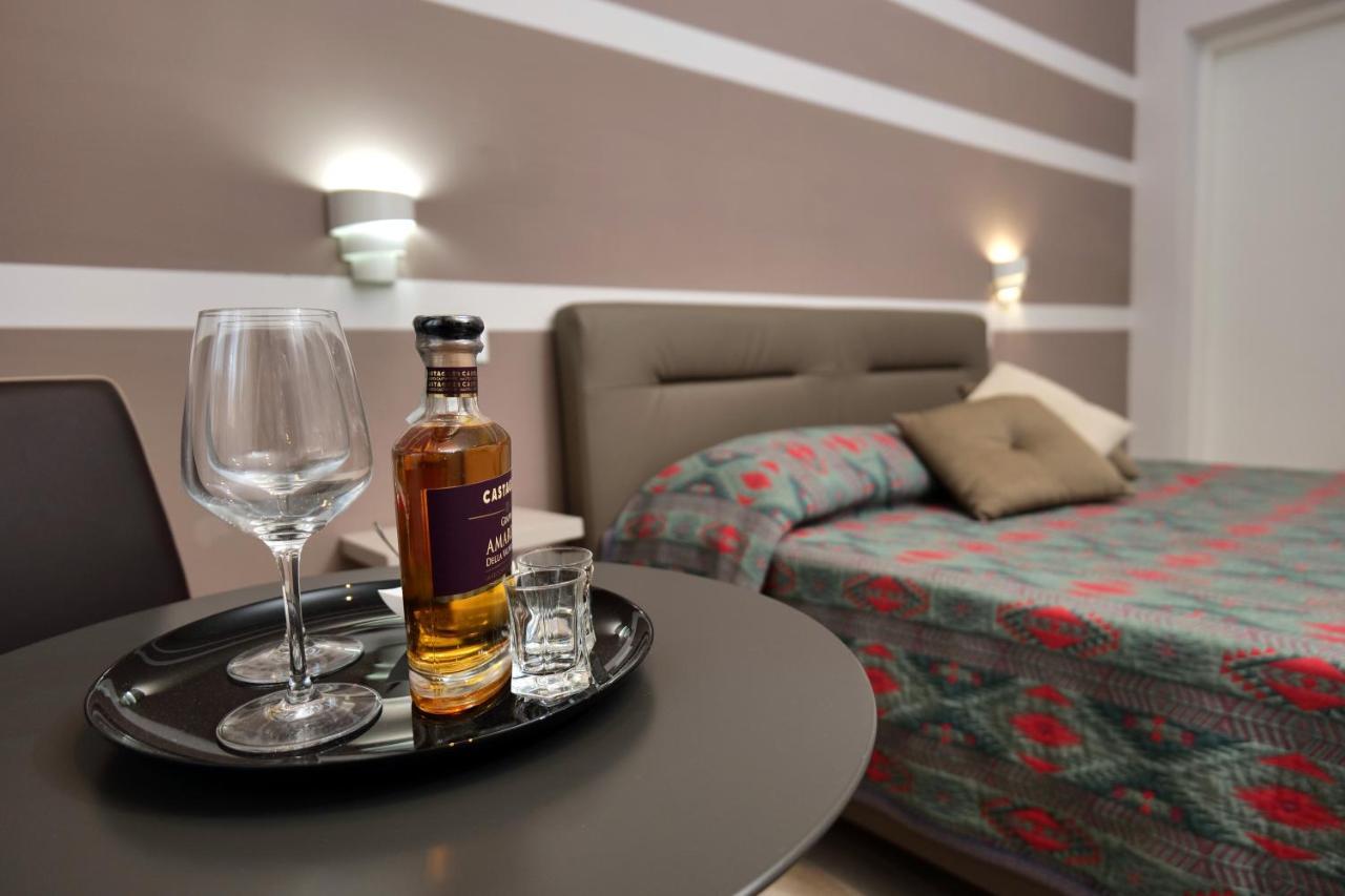 Bed and Breakfast Relais Marlene Avezzano Esterno foto
