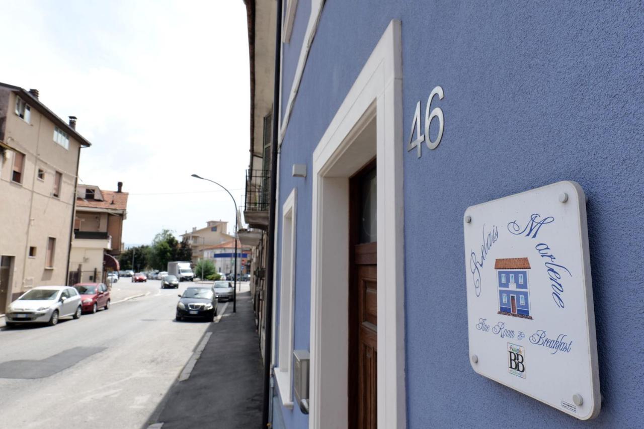 Bed and Breakfast Relais Marlene Avezzano Esterno foto